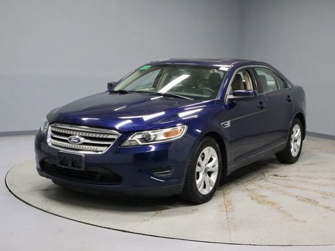 Used 2011 Ford Taurus SEL w/ 201A Rapid Spec Order Code image 7