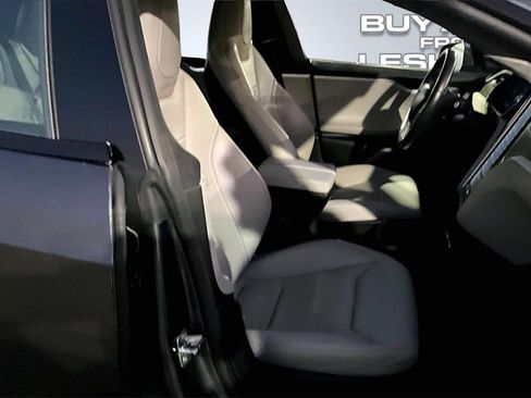Used 2016 Tesla Model S 90D image 7