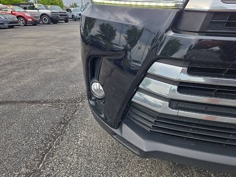 Used 2018 Toyota Highlander Limited Platinum AWD/4WD image 21