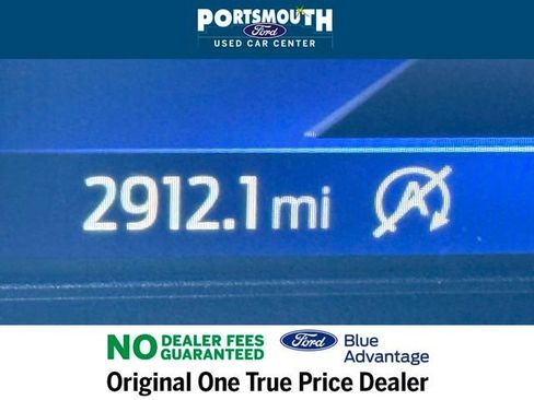 Used 2024 Ford Explorer XLT w/ Equipment Group 202A image 19