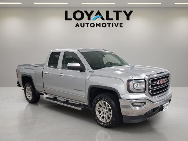 Used 2017 GMC Sierra 1500 SLE w/ SLE Value Package AWD/4WD image 7