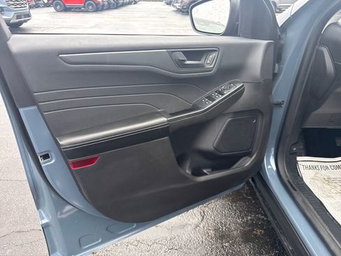 Used 2024 Ford Escape Active image 23