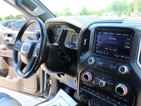 Used 2021 GMC Sierra 1500 Denali w/ Denali Ultimate Package AWD/4WD image 47
