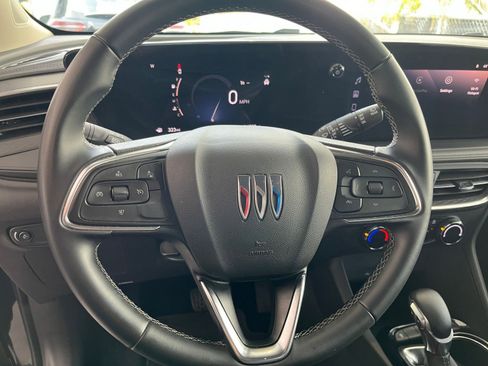 Used 2025 Buick Encore GX Preferred image 28