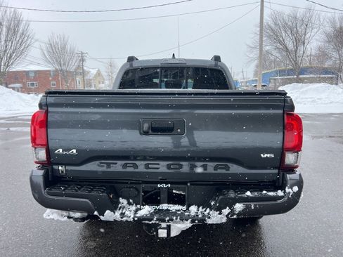 Used 2023 Toyota Tacoma SR image 4
