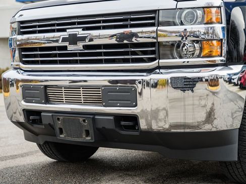 Used 2017 Chevrolet Silverado 3500 W/T w/ WT Convenience Package image 12