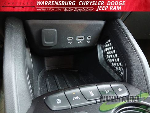 Used 2023 Chevrolet TrailBlazer LT w/ Convenience Package FWD image 23