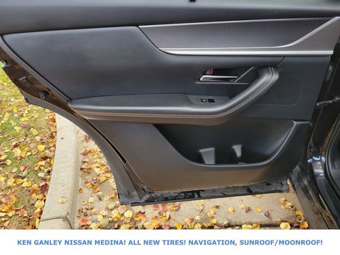 Used 2025 MAZDA CX-90 3.3 Turbo w/ Premium Sport Pkg image 17