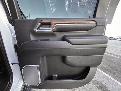 Used 2024 Chevrolet Silverado 3500 High Country w/ High Country Premium Package image 54