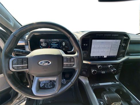 Used 2023 Ford F150 Lariat w/ Trailer Tow Package image 21