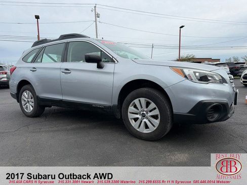 Used 2017 Subaru Outback 2.5i AWD/4WD image 1