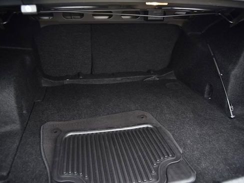 Used 2024 Chevrolet Malibu LT image 21