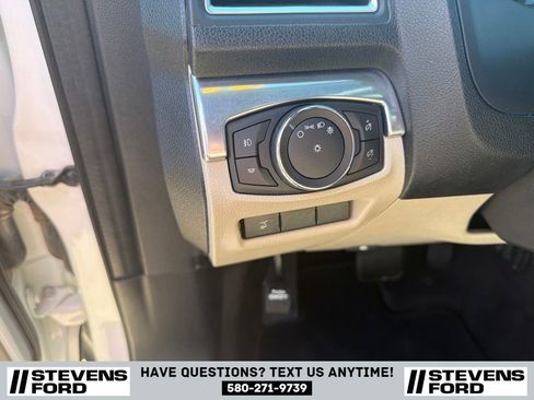 Used 2018 Ford Explorer Limited FWD image 18
