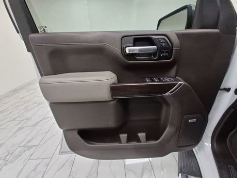 Used 2020 GMC Sierra 1500 SLT image 23