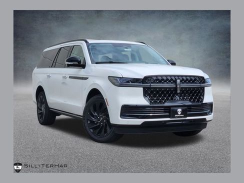 New 2026 Lincoln Navigator L Reserve w/ Jet Appearance Package AWD/4WD image 1