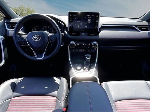 Used 2022 Toyota RAV4 XSE w/ Weather Package AWD/4WD image 7