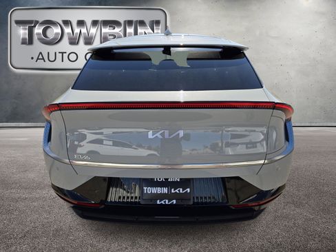 Used 2022 Kia EV6 Wind w/ Wind Technology Package image 6