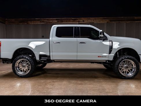 Used 2026 Ford F250 Platinum w/ Platinum Plus Package image 11