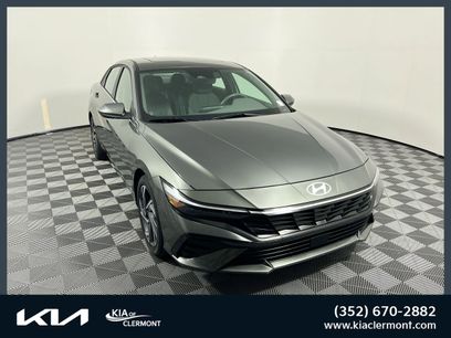 Used 2025 Hyundai Elantra SEL