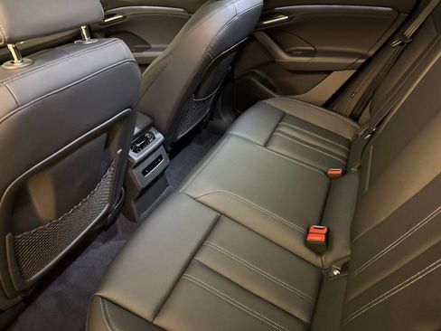 New 2027 Audi Q6 e-tron Premium image 11