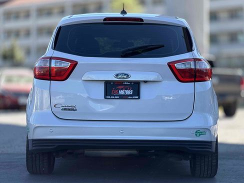Used 2016 Ford C-MAX Energi SEL w/ Equipment Group 302A FWD image 6