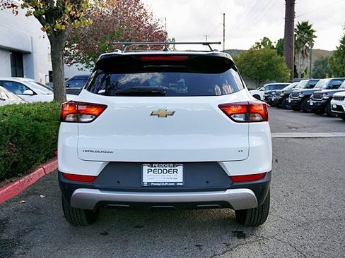 Used 2022 Chevrolet TrailBlazer LT w/ Convenience Package image 9