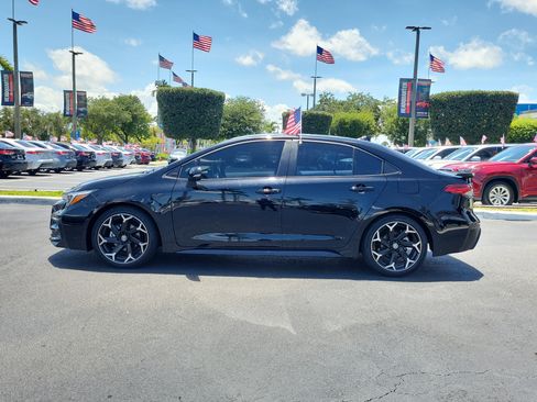 Used 2025 Toyota Corolla FX w/ Convenience Package FWD image 7