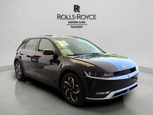 Used 2023 Hyundai Ioniq 5 SEL AWD/4WD image 3
