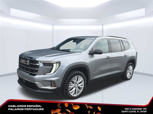 Certified 2026 GMC Acadia Elevation w/ Elevation Premium Package FWD image 2