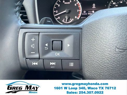 Used 2026 Nissan Rogue SV AWD/4WD image 25