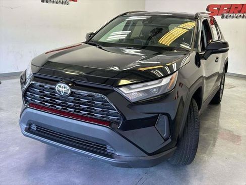 Certified 2024 Toyota RAV4 XLE FWD image 7