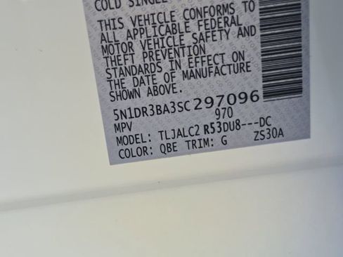 New 2025 Nissan Pathfinder SV w/ Black Appearance Package image 33