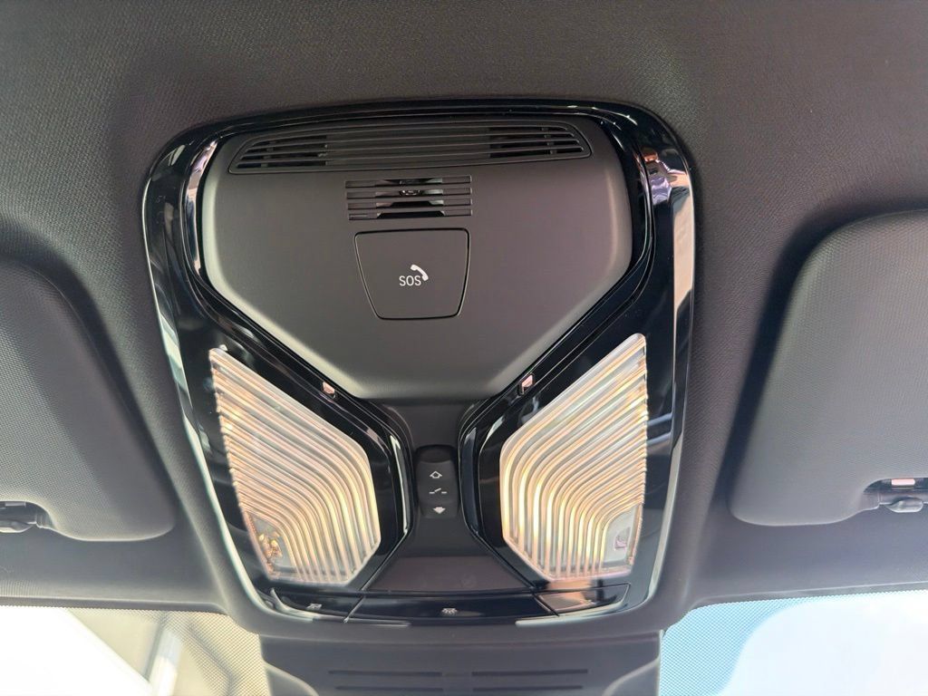 New 2026 BMW X5 xDrive40i w/ Climate Comfort Package AWD/4WD image 34