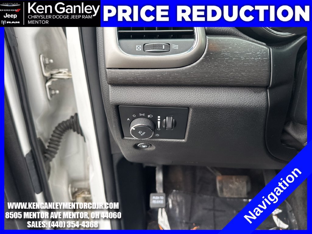 Used 2018 Jeep Grand Cherokee Altitude AWD/4WD image 14