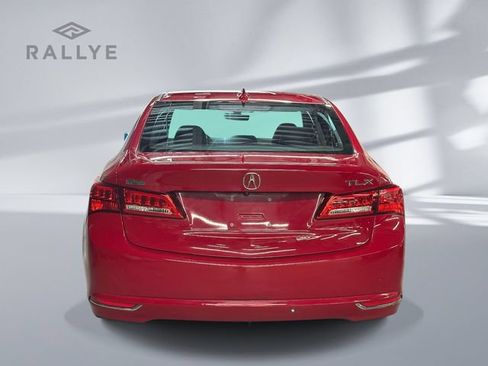Used 2018 Acura TLX FWD image 3