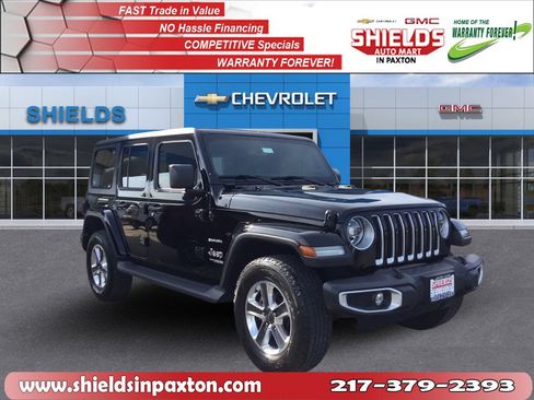 Used 2022 Jeep Wrangler Unlimited Sahara w/ LED Lighting Group AWD/4WD image 4
