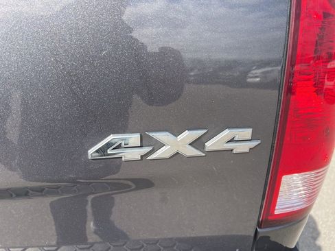 Used 2017 RAM 1500 Express image 35