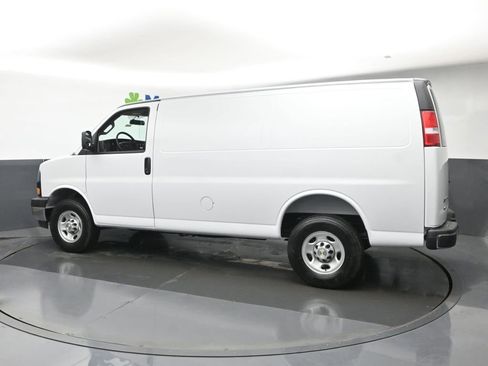 New 2026 Chevrolet Express 2500 w/ Driver Convenience Package RWD image 17