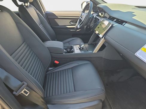 New 2026 Land Rover Discovery Sport Landmark AWD/4WD image 10
