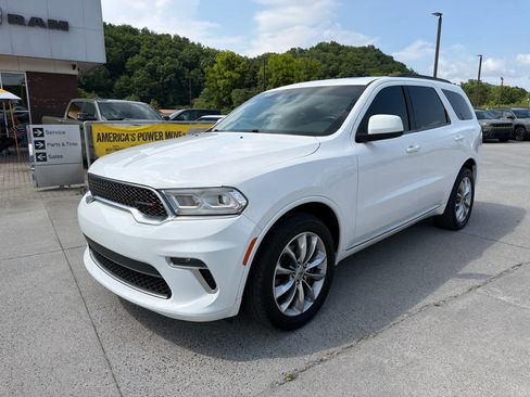 Used 2022 Dodge Durango SXT w/ Anodized Platinum Package AWD/4WD image 4