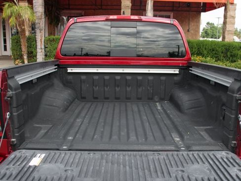 Used 2023 Nissan Frontier PRO-4X w/ Pro-4X Premium Package image 9