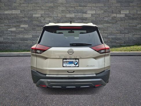 Used 2022 Nissan Rogue SL AWD/4WD image 5