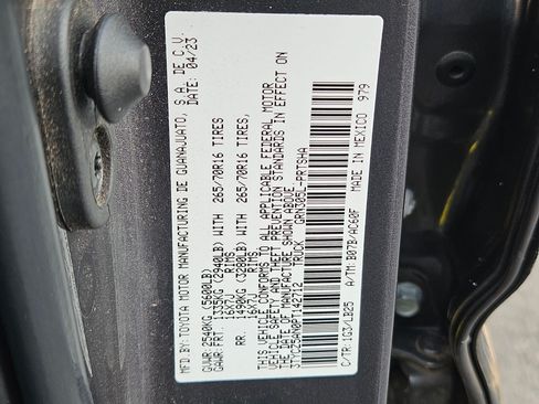 Used 2023 Toyota Tacoma TRD Pro AWD/4WD image 37