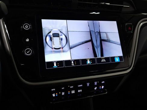 Used 2022 Chevrolet Bolt EUV Premier w/ Sun & Sound Package image 29