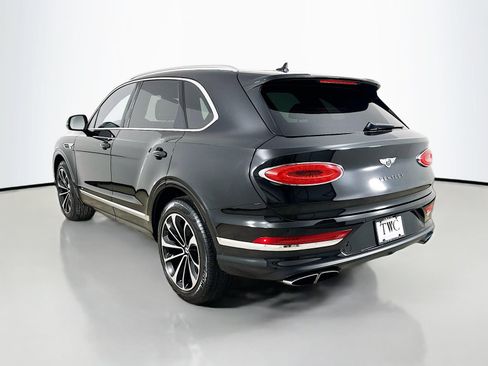 Used 2022 Bentley Bentayga AWD/4WD image 3
