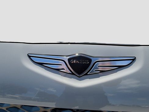 Used 2024 Genesis G70 2.5T w/ Sport Prestige Package image 43