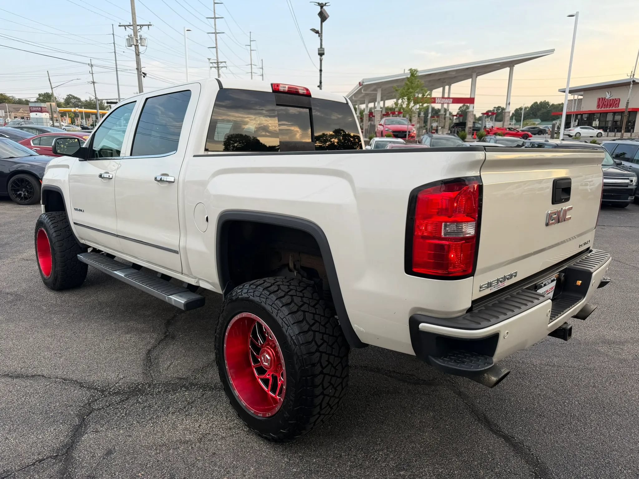 Used 2015 GMC Sierra 1500 Denali AWD/4WD image 3