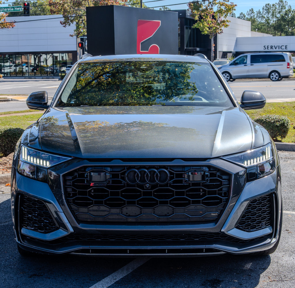 Used 2023 Audi RS Q8 AWD/4WD image 2