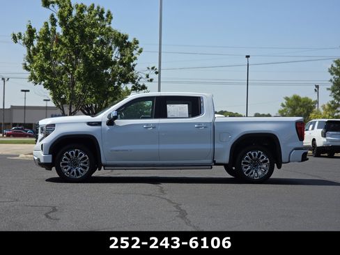 Used 2026 GMC Sierra 1500 Denali Ultimate AWD/4WD image 4