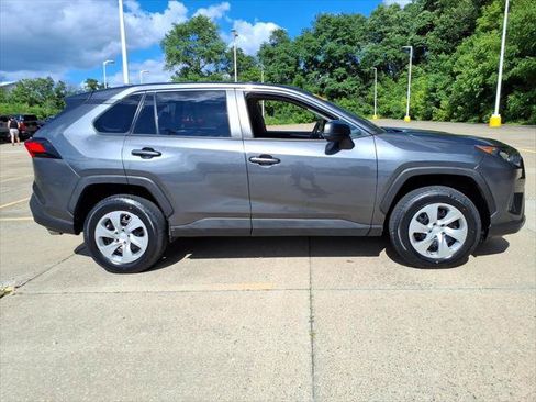 Used 2022 Toyota RAV4 LE AWD/4WD image 7